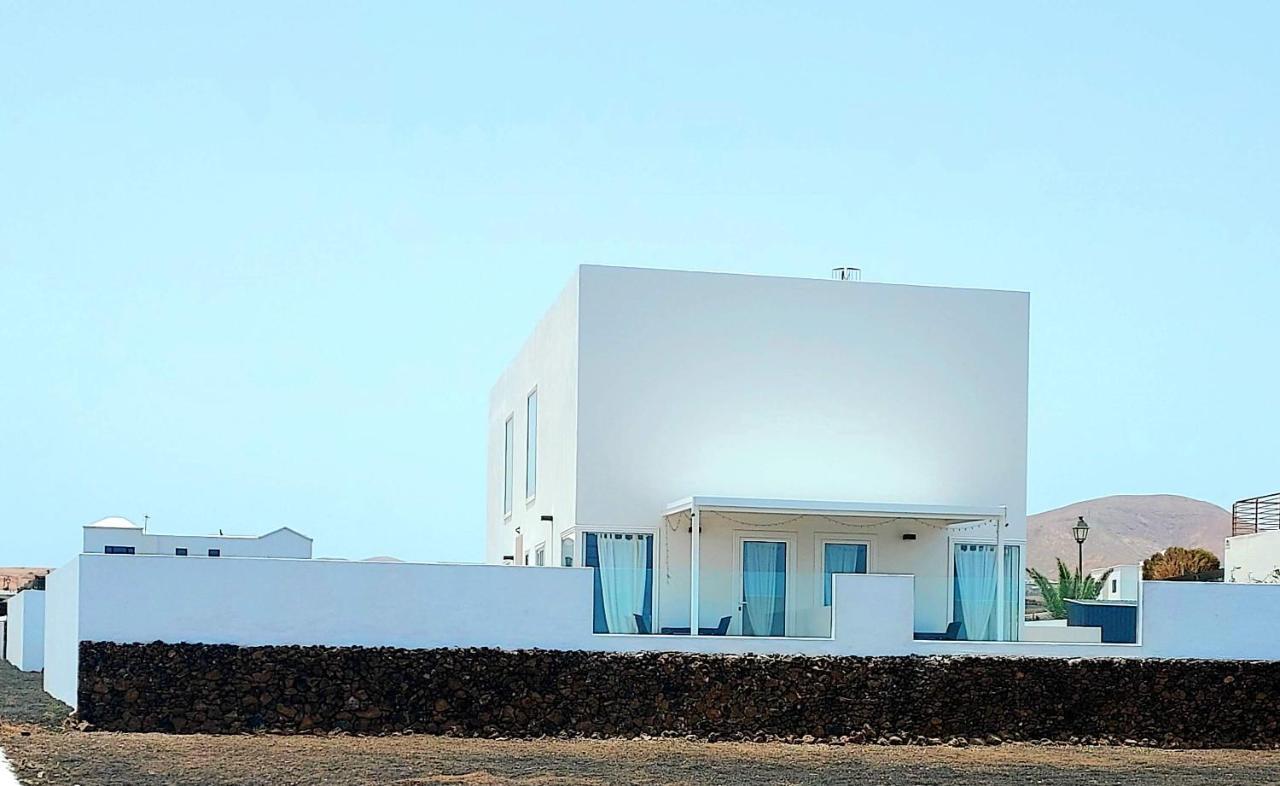 Azur Arts Lanzarote Lofts Apartment Tinajo Exterior photo
